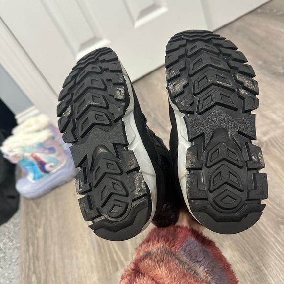 Snow boots - Picture 4 of 11